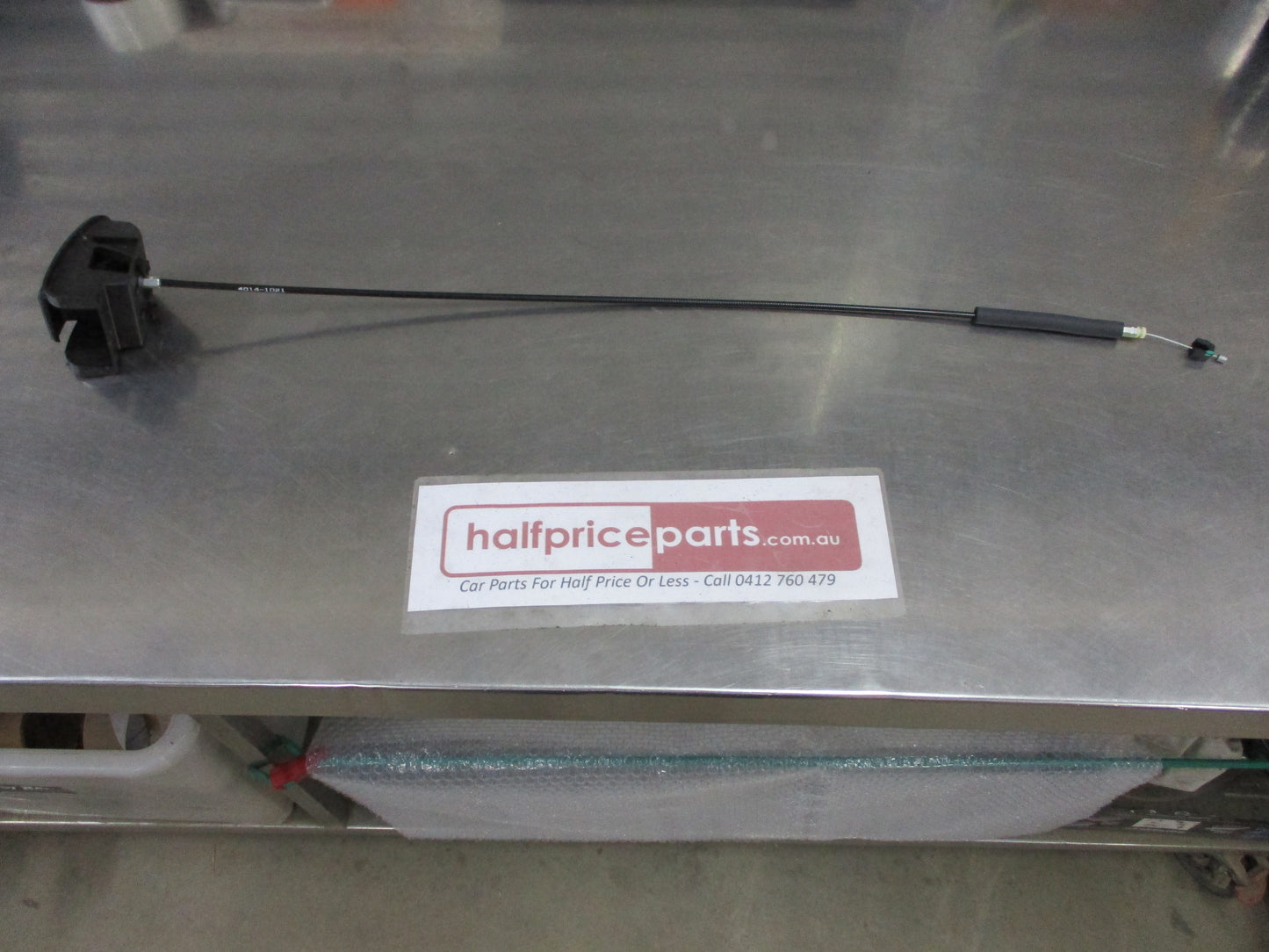 Holden Captiva CG7 Genuine Right Hand Rear Seat Recliner Actuator Cable New Part