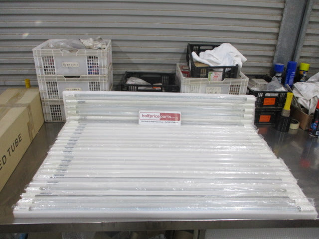 LED Plus Tube T8-120 cm -18W Box Of 25 New Part