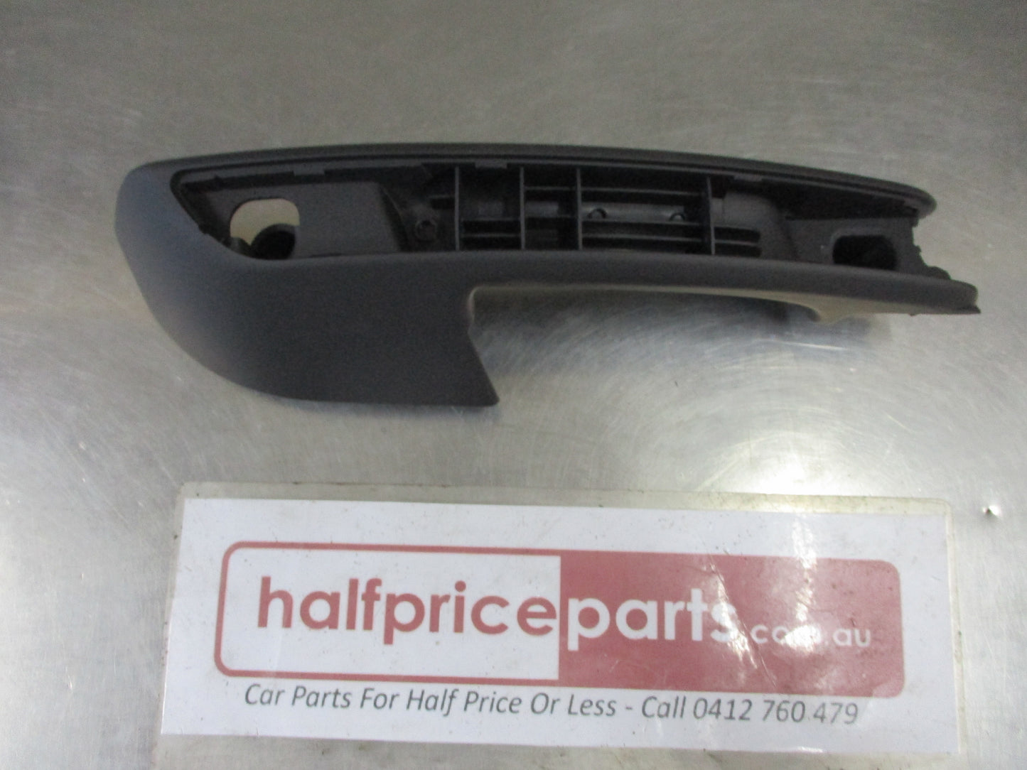 Holden Captiva CG7 Genuine Passenger Front Door Pull Handle (Black) New Part