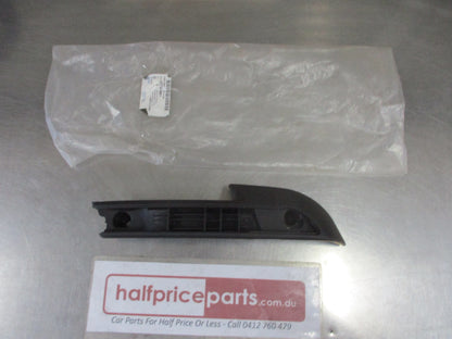Holden Captiva CG7 Genuine Passenger Front Door Pull Handle (Black) New Part