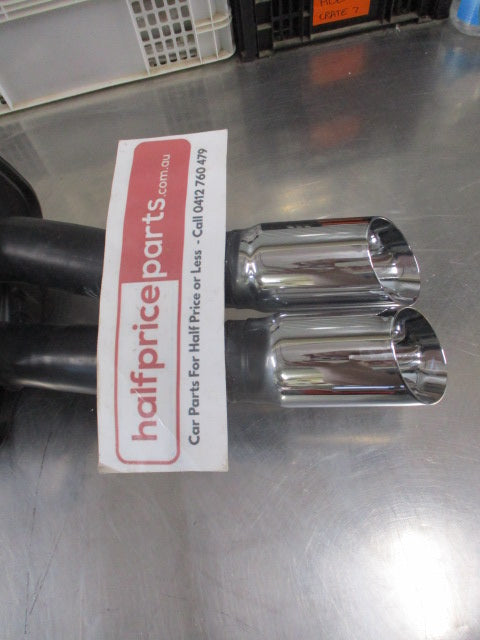 Holden VE Commodore L77 V8  Genuine Left Hand Muffler With Chrome Tip New Part