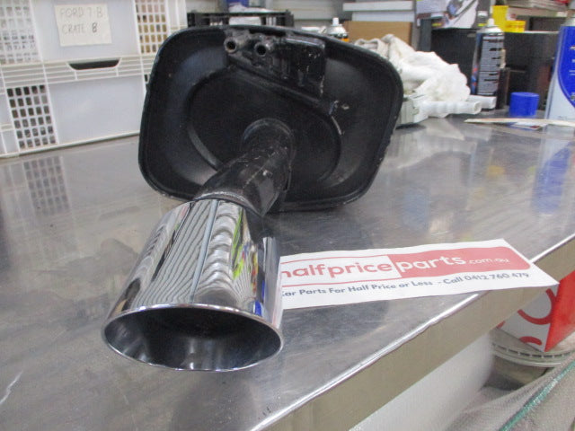 Holden VE V6 Commodore Ute Genuine Right Hand Rear Exhaust Muffler With Chrome Tip  New Part
