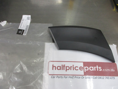 Mercedes Benz Sprinter 2500/3500 Genuine Passenger Side Front Guard New Part