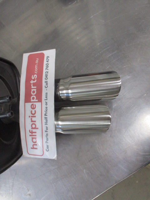 Holden VF Commodore SS/SSV/Sports Wagon V8 Genuine V8 Right Hand Muffler Stainless Tips  New Part