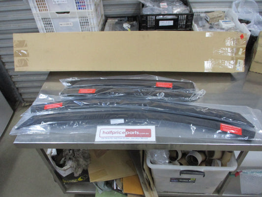 Holden Astra BK Hatch Genuine Smoked Slimline Weather Shields Set Of 4 Kit New Part