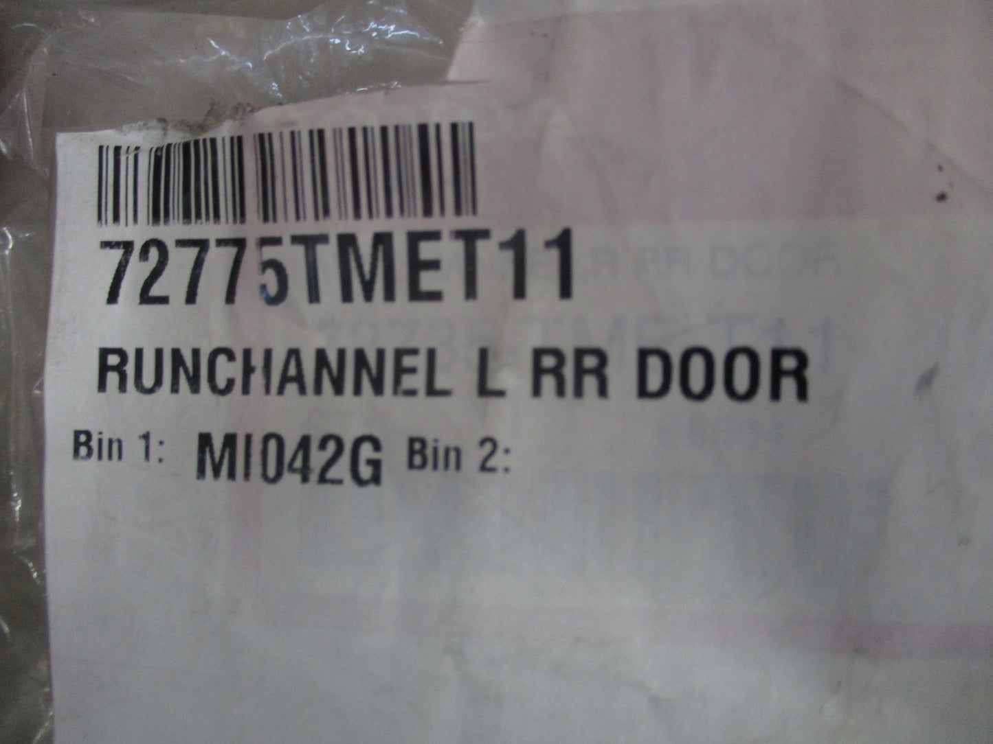 Honda CRV Genuine Rear Left (Passengers) Window Run Channel New Part