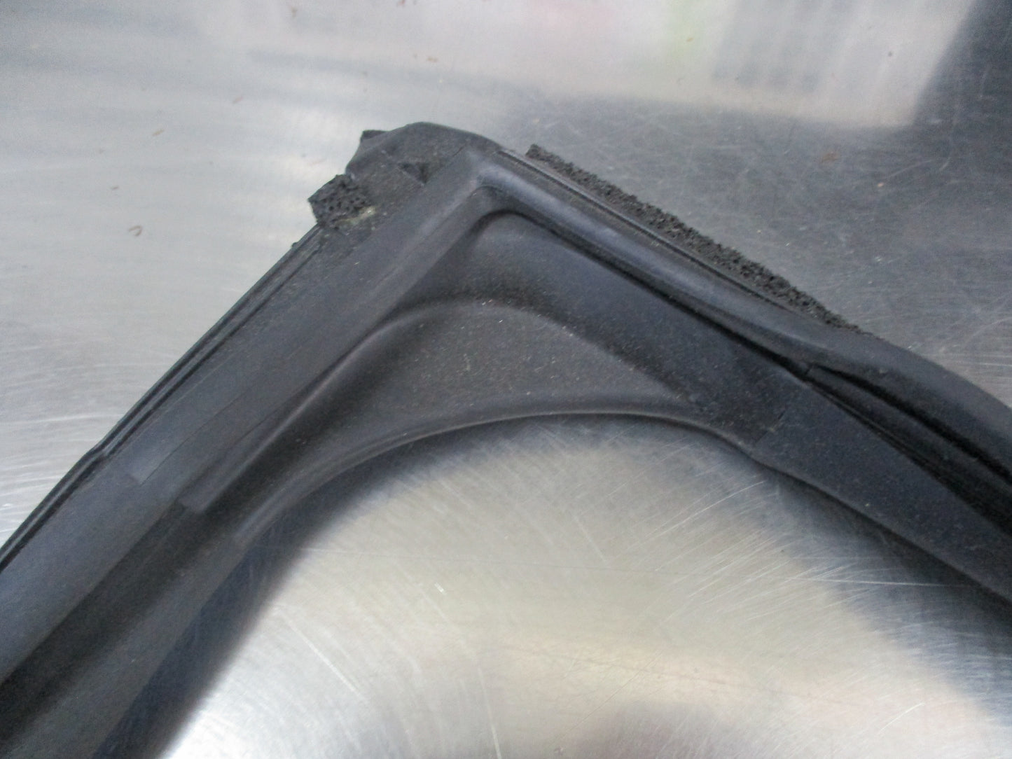 Honda CRV Genuine Rear Left (Passengers) Window Run Channel New Part