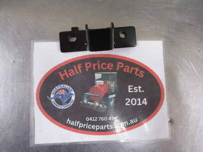 Hyundai Tucson Genuine Bonnet Catch Safety Hook New Part