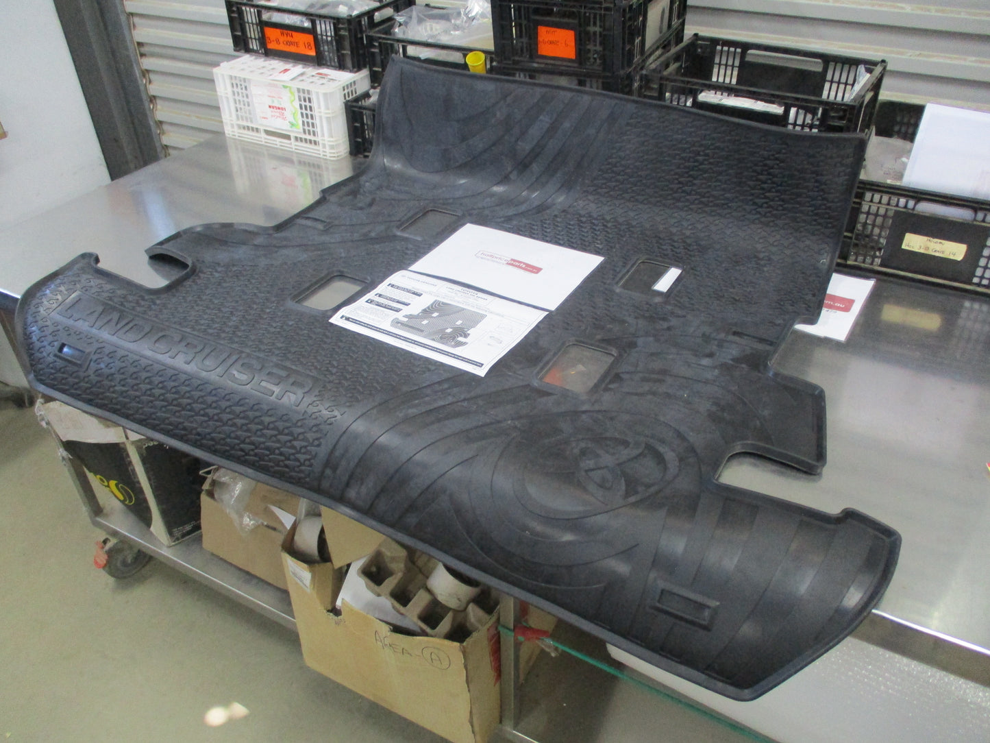 Toyota Land Cruiser 200 Series Genuine Rear Heavy Duty Rubber Cargo Mat New Part