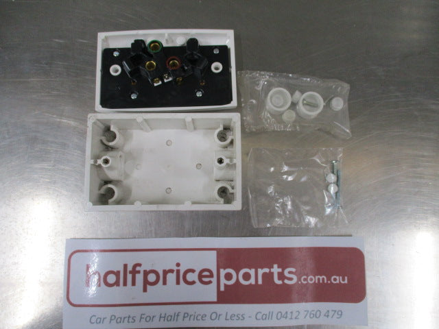 Clipsal 25mm Electrical Power Outlet and Mounting Box New Part