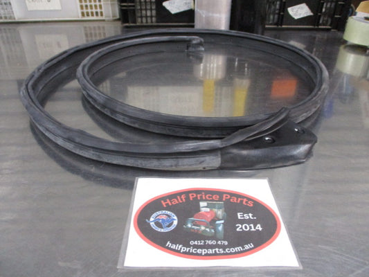 Hyundai Elantra Genuine Left Hand Door Weather Strip Rubber New Part