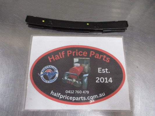 Hyundai Iload/IMax Genuine Front Left Upper Bumper Bracket New Part