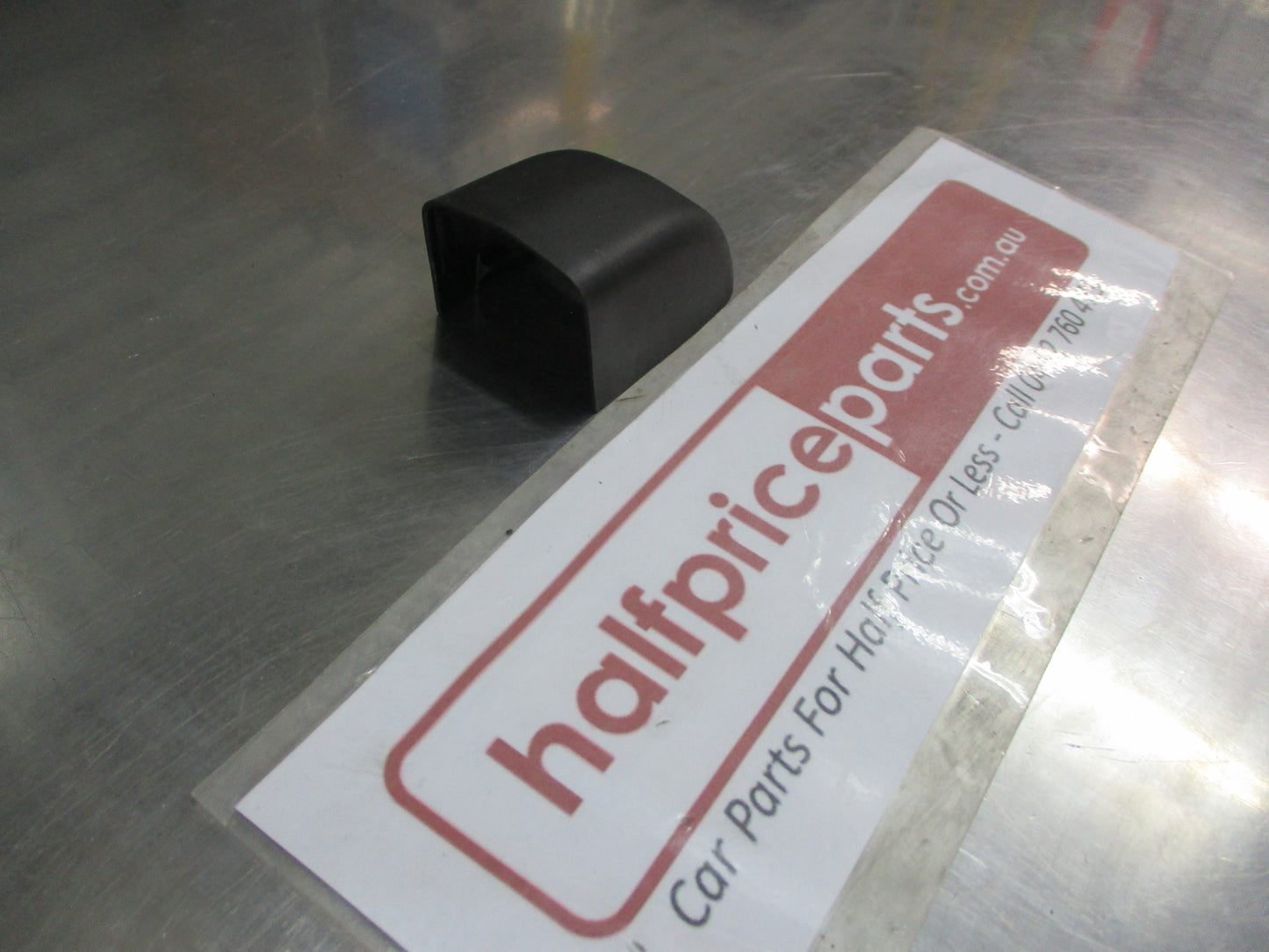 Holden Captiva Genuine Rear View Mirror Mounting Cover Plate New Part