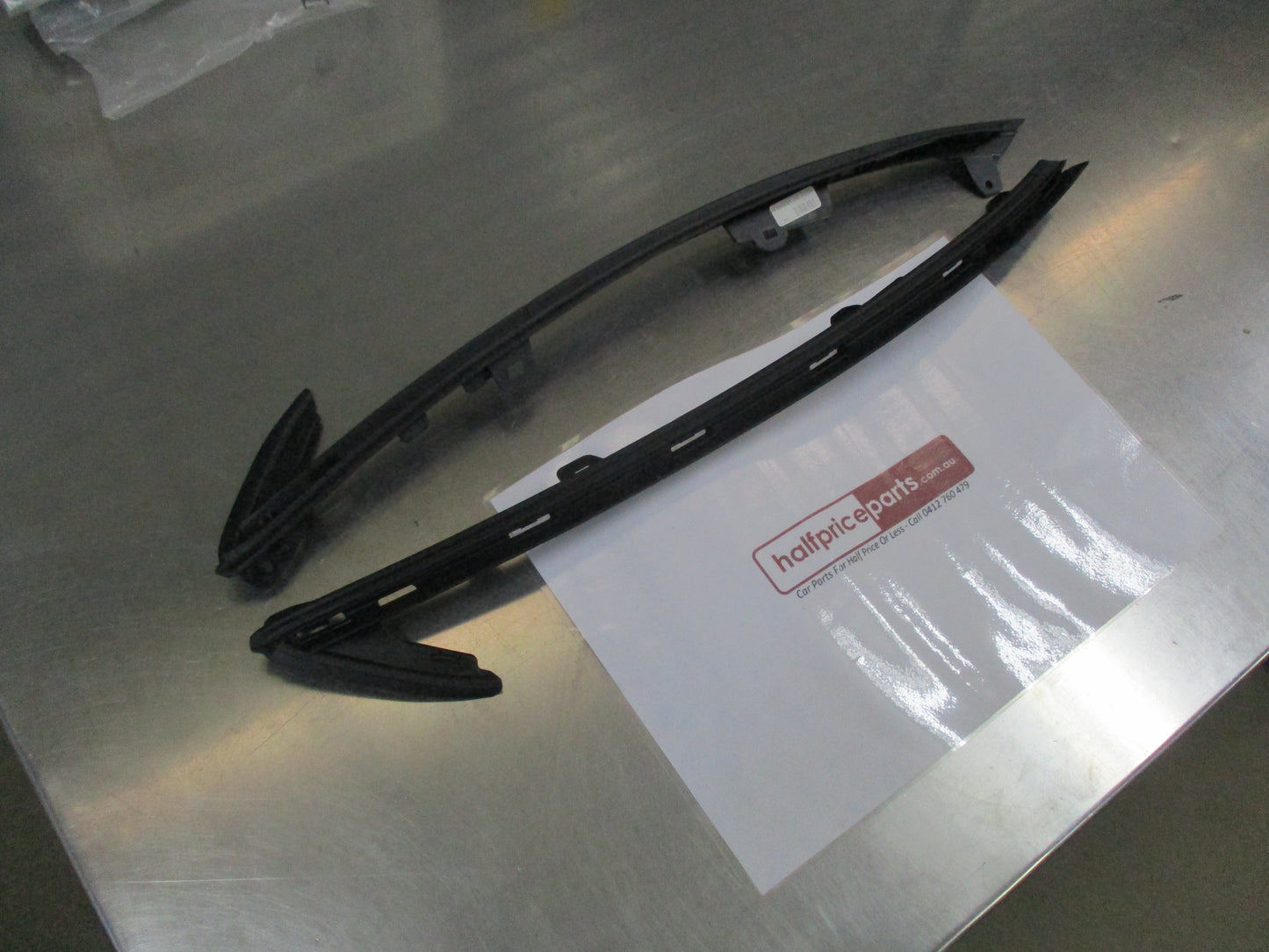 Citroen C4 Picasso Genuine Left & Right Fog Light Brackets New Part