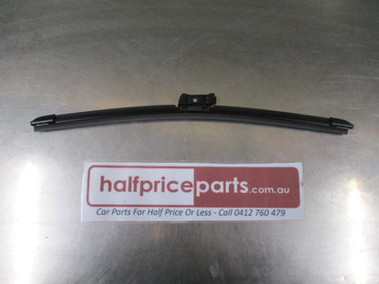 Tridon FlexBlade Wiper Blade Top Lock Narrow 400mm - New Part