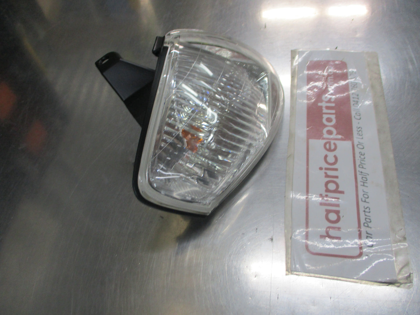 Mazda 323 BJ Genuine Right Hand Front Indicator Light Assembly New Part