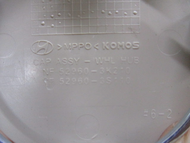 Hyundai Santa Fe Genuine Chrome And Black Alloy Wheel Center Cap New Part