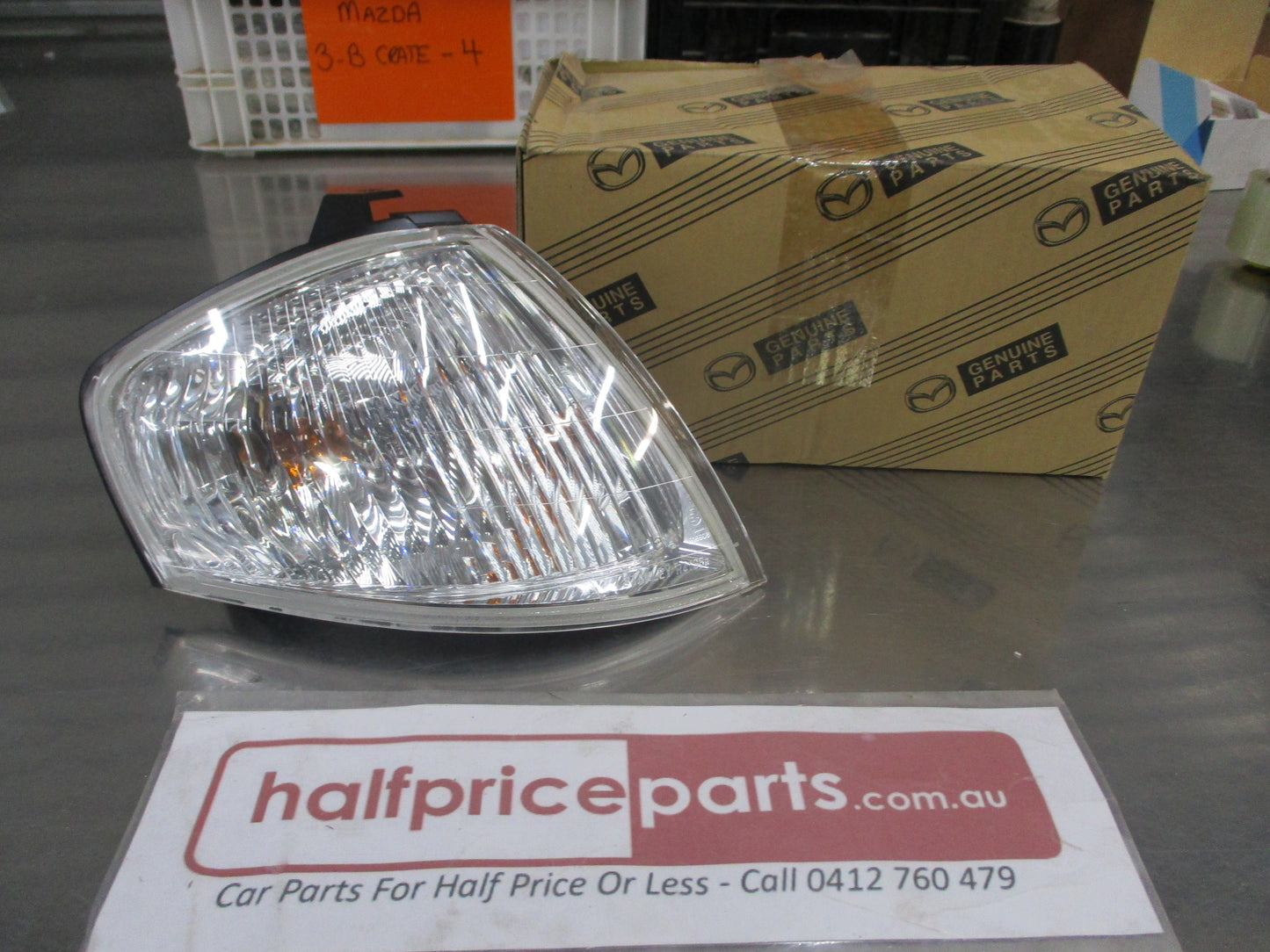 Mazda 323 BJ Genuine Right Hand Front Indicator Light Assembly New Part