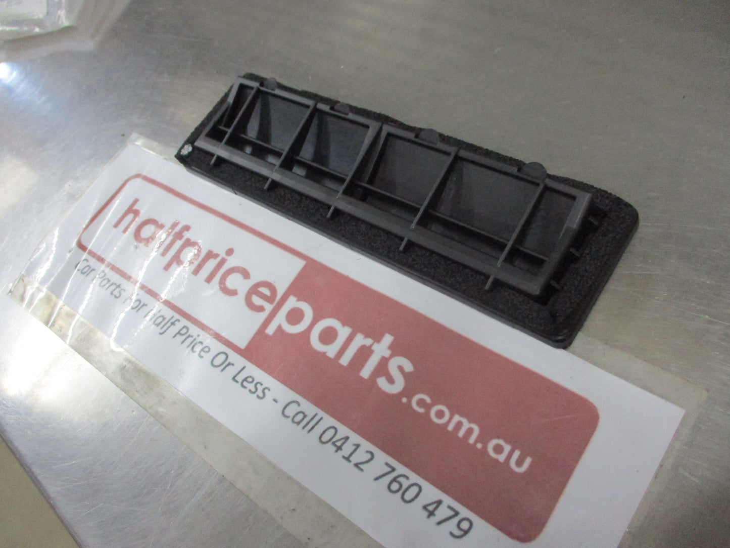 Kia Picanto Genuine Grille Assy-Air Extractor New Part