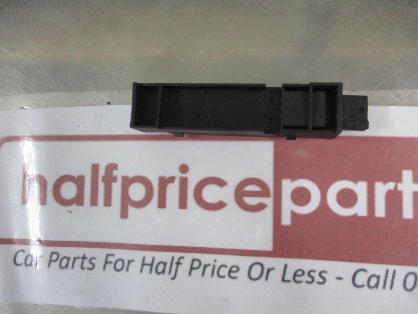 Holden VF Commodore Genuine Ignition Lock Key Transmitter Antenna New Part
