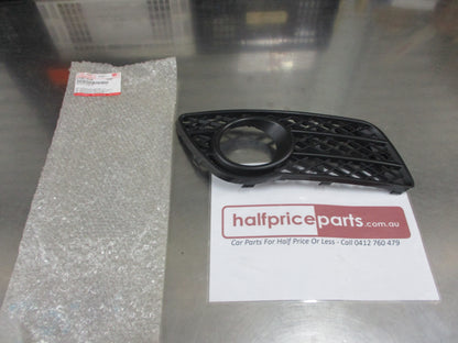 Great Wall Wingle 5 Genuine Right Hand Front Fog Light Bezel New Part