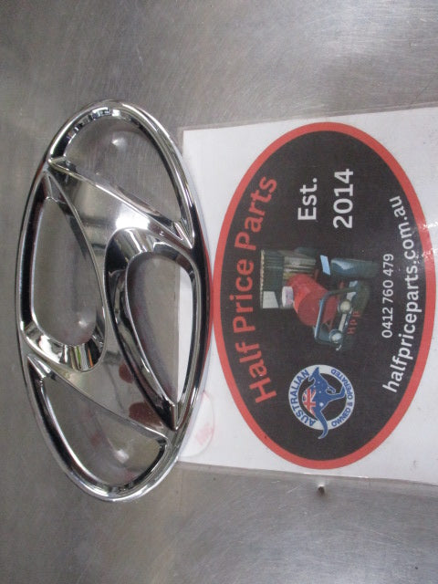 Hyundai I30 Genuine Chrome Rear Hatch Emblem New Part
