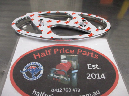 Hyundai I30 Genuine Chrome Rear Hatch Emblem New Part