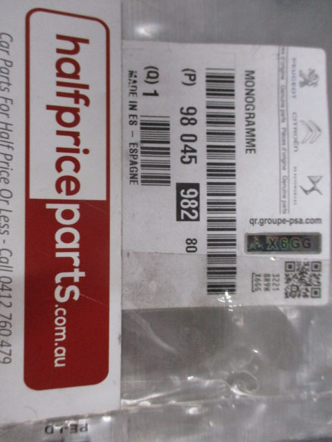 Citroen C4 Cactus Genuine Rear Chrome Boot Emblem New Part