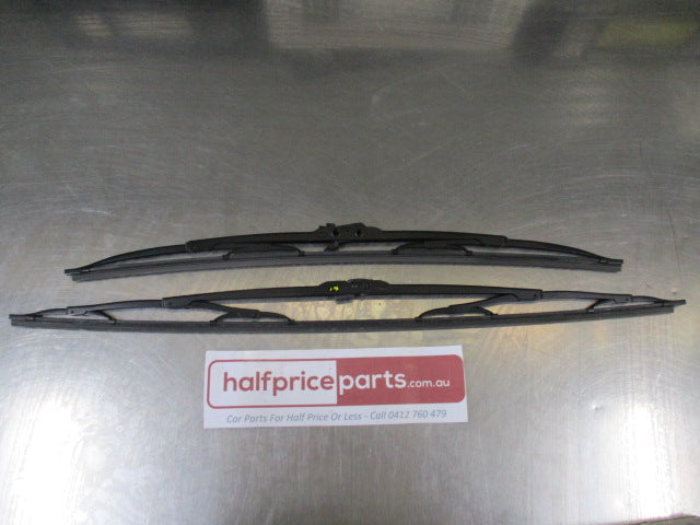 Ford Transit Genuine Front Window Wiper Blade Pair - New Part