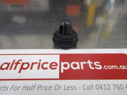 Mazda BT-50/Eunos/MX-5/ Genuine Door Card Fastener Clip New Part