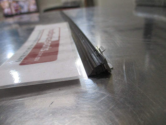 Universal Wiper Blade Insert 560mm x 8mm - New Part