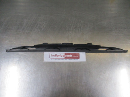 Suzuki SX4 Genuine Lefthand Wiper Blade Assembly - New Part