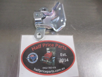 Hyundai Santa Fe/Genesis/Palisade Genuine Right Hand Rear Upper Door Hinge New Part