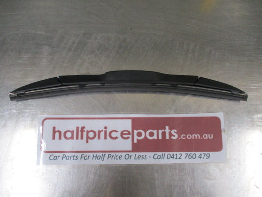 Suzuki S-Cross/Swift/Alto Genuine Rear Wiper Blade Assembly - New Part