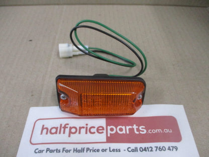Suzuki Vitara/Sierra Genuine Right Hand Guard Indicator New Part