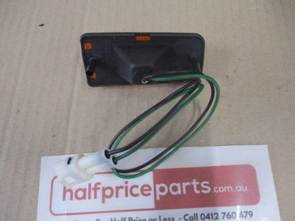 Suzuki Vitara/Sierra Genuine Right Hand Guard Indicator New Part