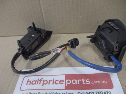 Suzuki Swift FZ/NZ Genuine Steering Wheel Controls Audio And Cruise New Part