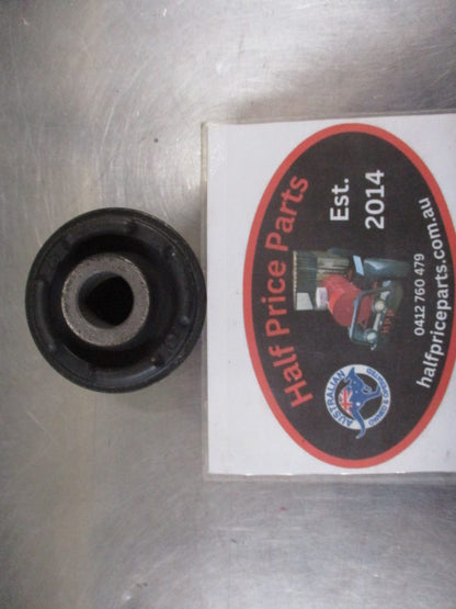 Hyundai Santa Fe Genuine Front Lower Control Arm Bush New Part