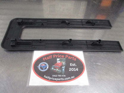 Hyundai Santa Fe Genuine Left Hand Inner Rail Cover New Part