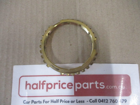 Suzuki Swift SF416 Genuine First Gear Counter Shaft Sync Gear New Part