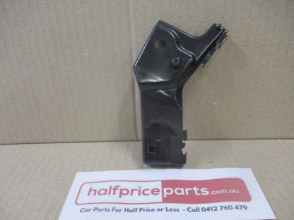 Suzuki Carry/Super Carry Genuine Right Hand Front Side Bumper Bracket New Part
