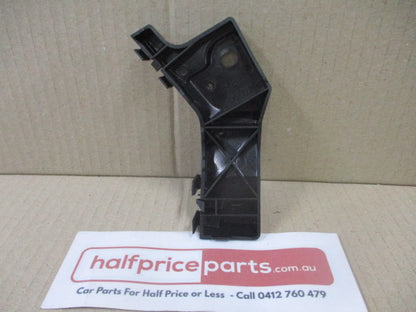 Suzuki Carry/Super Carry Genuine Right Hand Front Side Bumper Bracket New Part