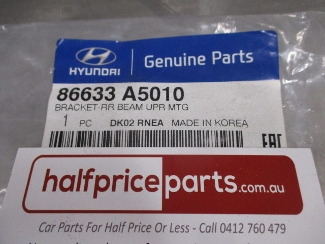 Hyundai i30 Genuine Rear Bar Upper Mounting Bracket New Part