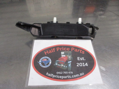 Hyundai Elantra Coupe/Sedan Genuine Front Left Bumper Cover Bracket New Part
