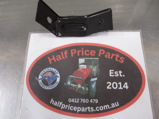 Hyundai Sonata Genuine Left Hand Rear Bumper Lower Bracket New Part