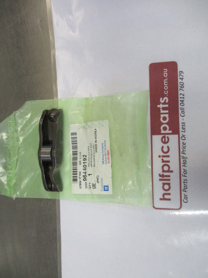 Holden Captiva 5 Genuine Exhaust Valve Rocker New Part