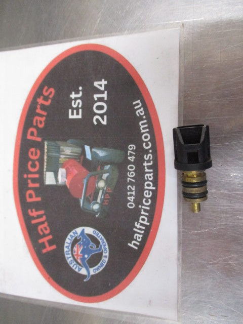 Hyundai Grandeur-Tucson-Sonata/Kia Sportage Genuine Fuel Temperature Sensor New Part
