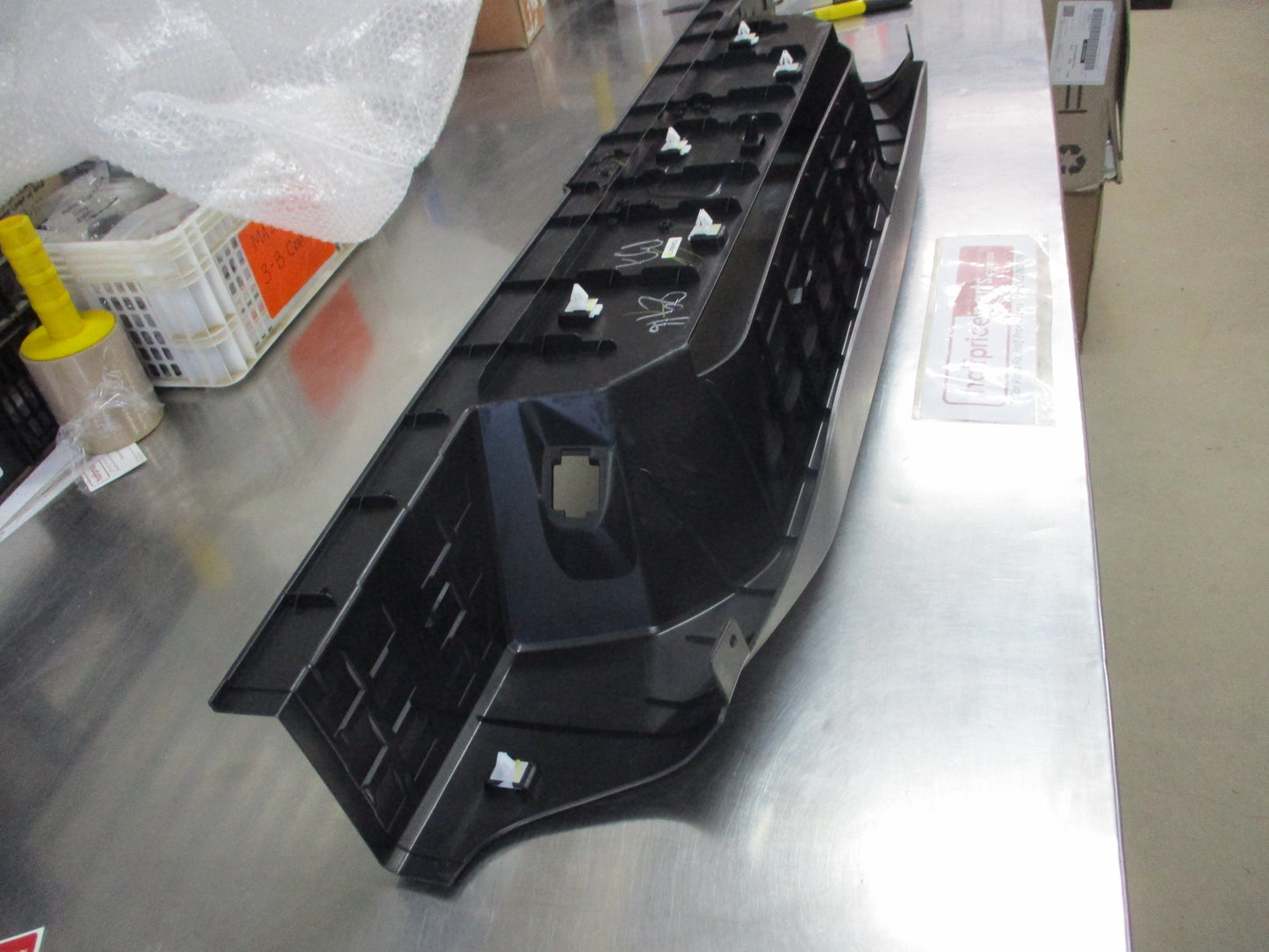 Holden RG Colorado Genuine Rear Step Center Plastic Protector New Part