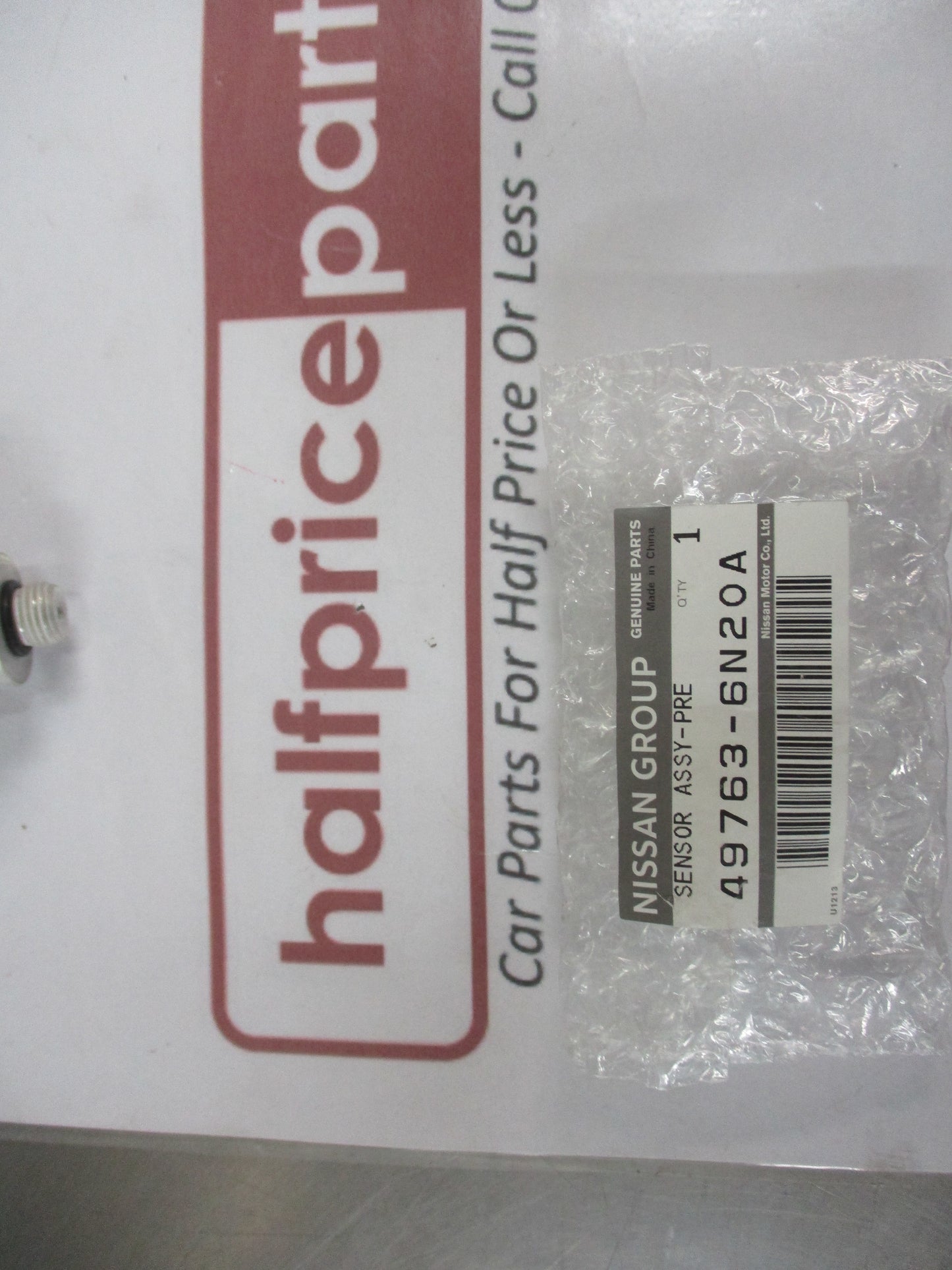 Nissan Murano/Altima Genuine Power Steering Pressure Sensor New Part