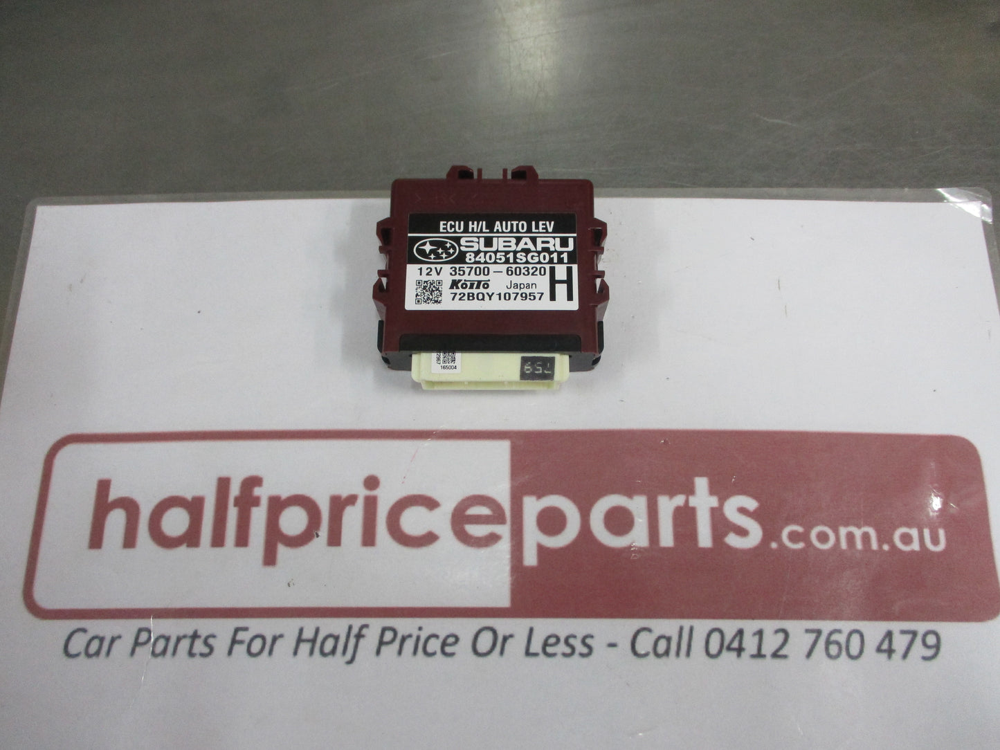 Subaru Forester Genuine ECU Head Light Assembly New Part